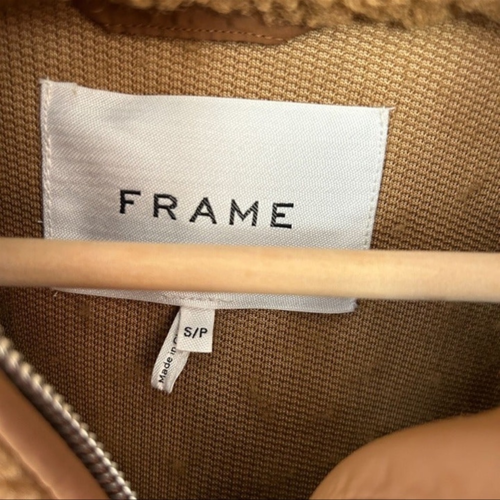 Frame Teddy pullover. Size Small - Picture 4 of 5